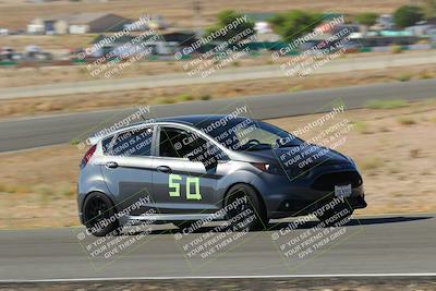 media/Oct-01-2022-Team Topak Racing (Sat) [[f860fb51be]]/2-Inter Low 2/session 1 turn 3/